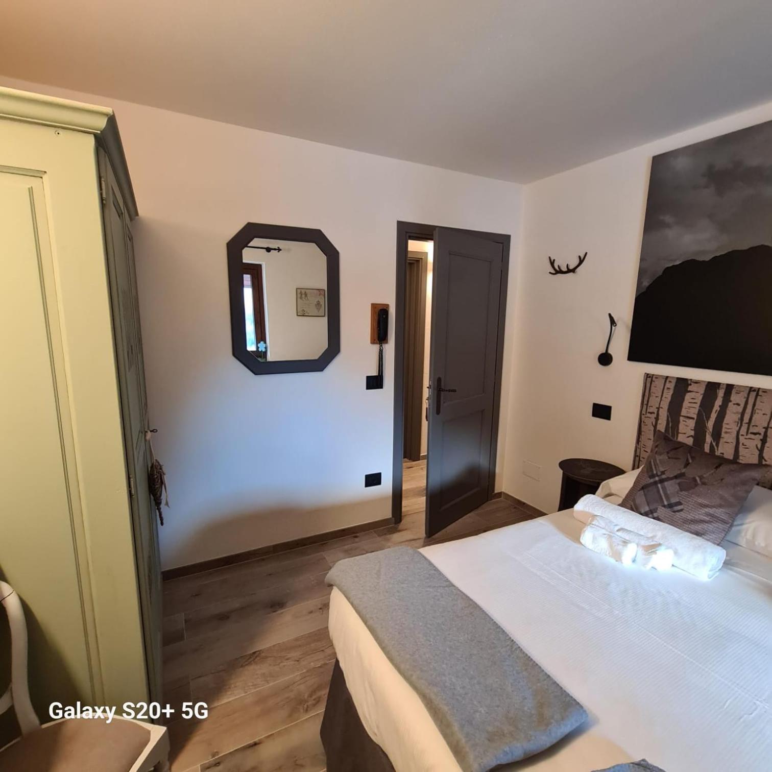 Hotel Dente Del Gigante Курмайор Экстерьер фото