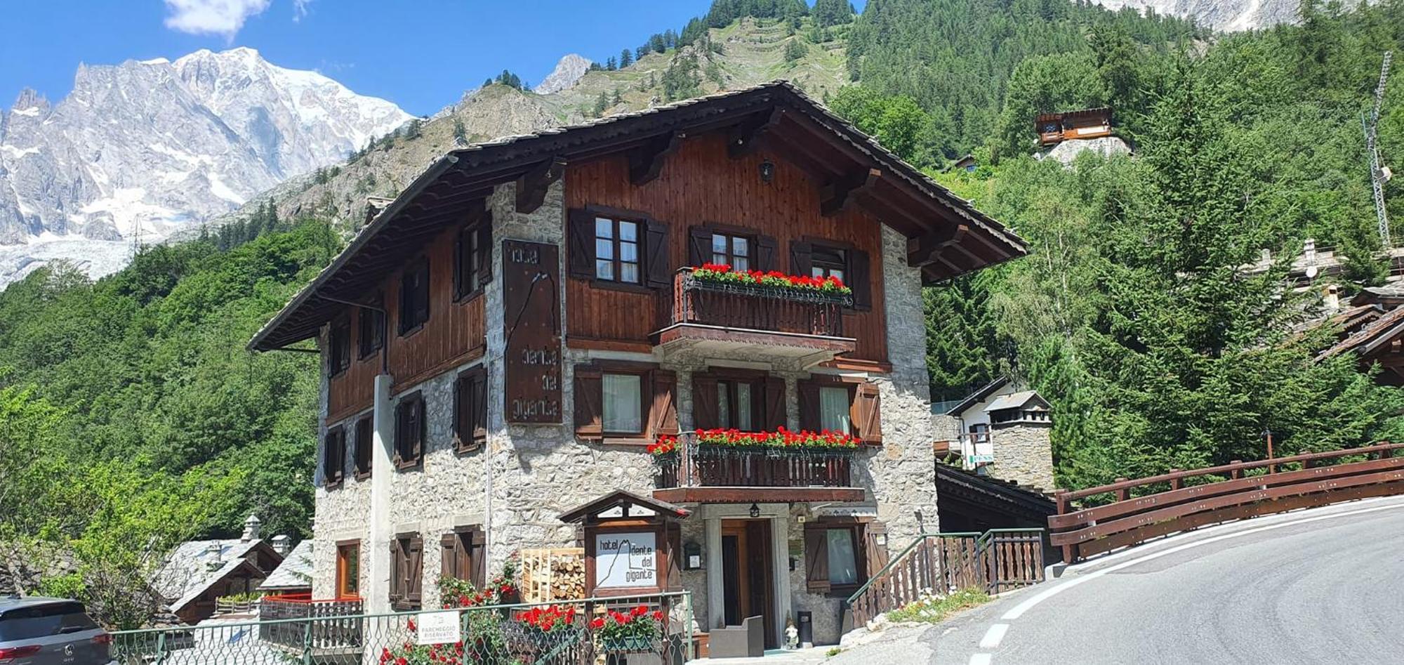 Hotel Dente Del Gigante Курмайор Экстерьер фото
